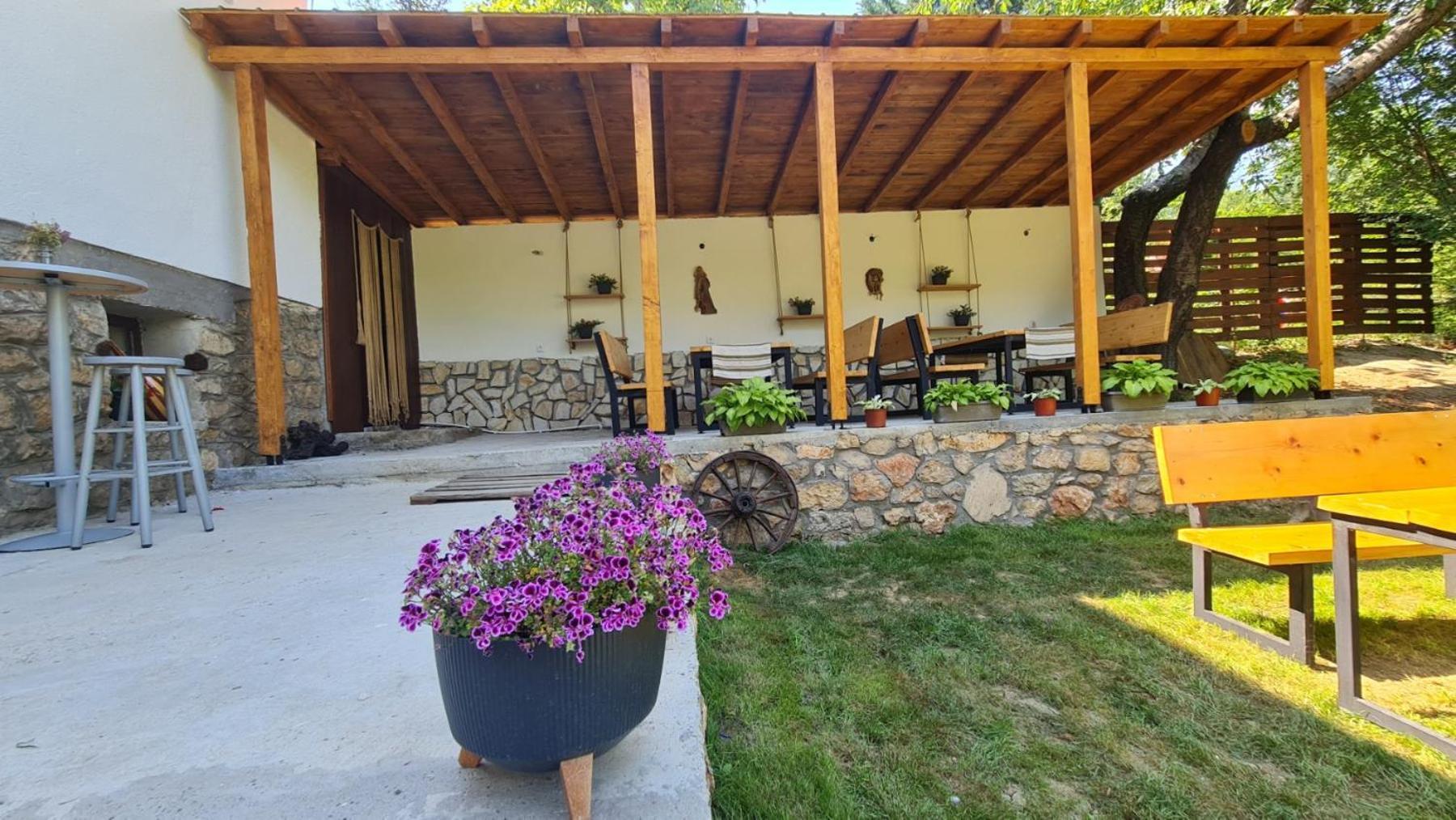 הוילה סקופיה Ilis House Matka מראה חיצוני תמונה